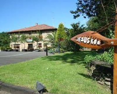 фото отеля Jesuskoa Bed and Breakfast Zumaia