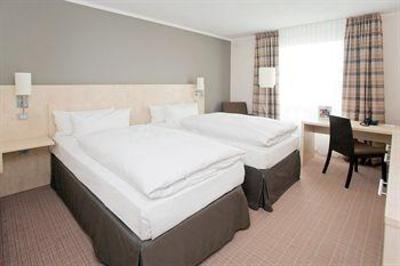фото отеля Park Inn by Radisson Hamburg Nord