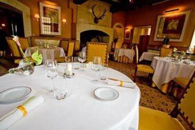 фото отеля Chateau De Marcay Hotel
