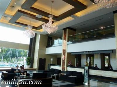 фото отеля Kinta Riverfront Hotel Suites