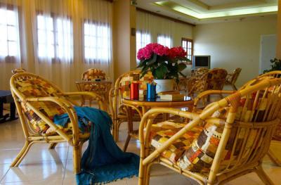 фото отеля Ampelia Beach