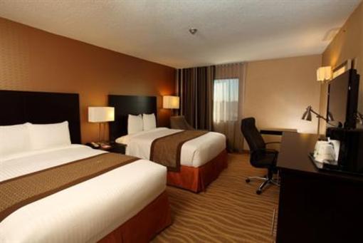 фото отеля Howard Johnson Hotel Toronto-Markham