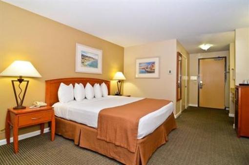 фото отеля BEST WESTERN PLUS Capitola By-the-Sea Inn & Suites