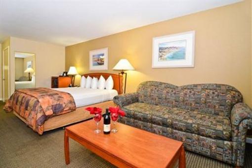 фото отеля BEST WESTERN PLUS Capitola By-the-Sea Inn & Suites