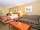 фото отеля BEST WESTERN PLUS Capitola By-the-Sea Inn & Suites