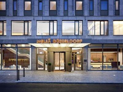 фото отеля Melia Duesseldorf