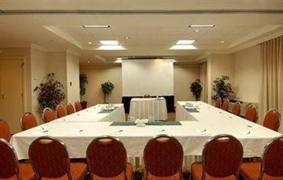 фото отеля Hilton Garden Inn Saskatoon Downtown