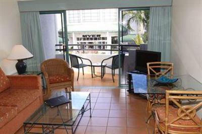 фото отеля Mid City Luxury Suites
