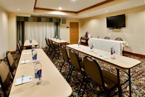 фото отеля Staybridge Suites Harrisburg