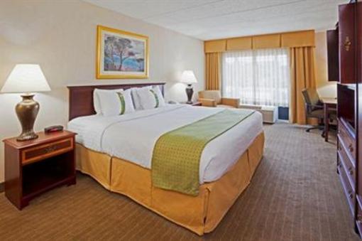 фото отеля Holiday Inn St Paul Downtown