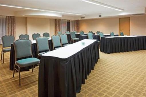 фото отеля Holiday Inn St Paul Downtown