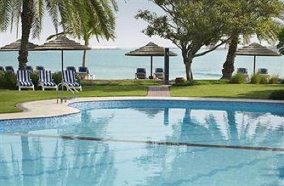 фото отеля Le Meridien Abu Dhabi