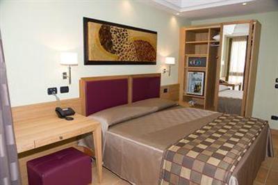 фото отеля Artemis Hotel