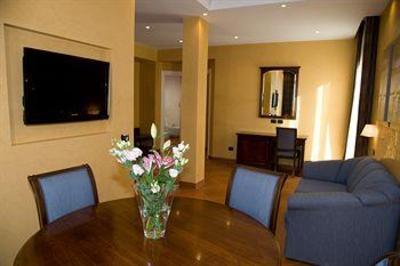 фото отеля Artemis Hotel