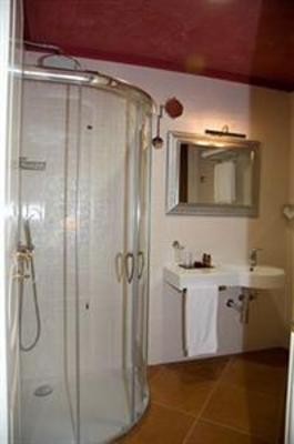 фото отеля Artemis Hotel