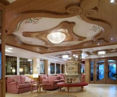 фото отеля Hotel Corona Wellness & Family