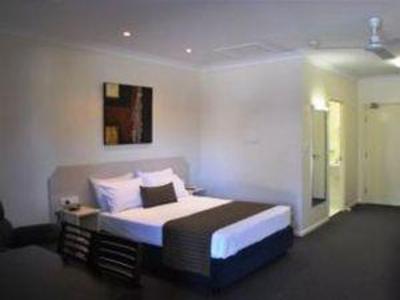 фото отеля Bluewater Harbour Motel