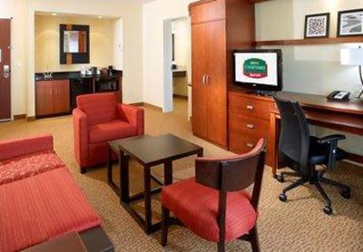 фото отеля Courtyard by Marriott Washington Meadow Lands