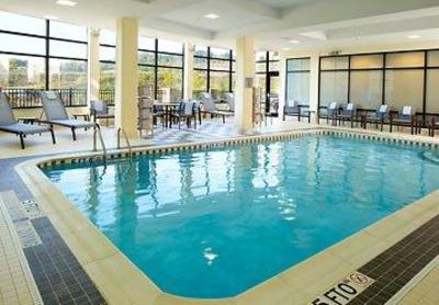 фото отеля Courtyard by Marriott Washington Meadow Lands