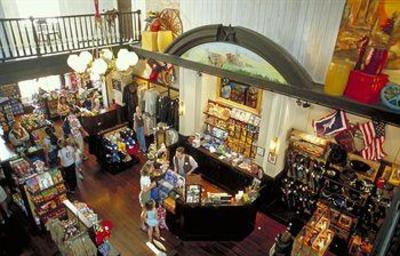фото отеля Disney's Hotel Cheyenne
