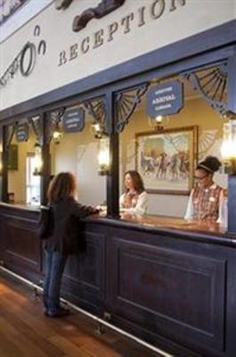 фото отеля Disney's Hotel Cheyenne