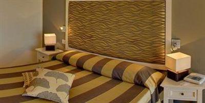 фото отеля Corallo Hotel Trinita d' Agultu