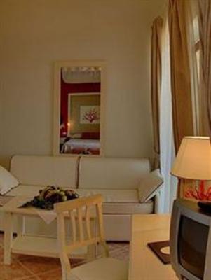 фото отеля Corallo Hotel Trinita d' Agultu