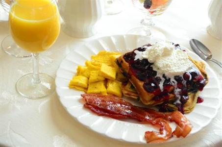 фото отеля Southern Grace Bed and Breakfast