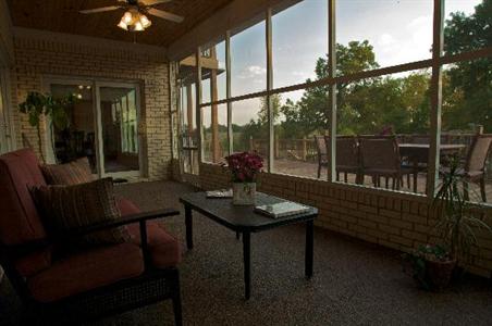фото отеля Southern Grace Bed and Breakfast