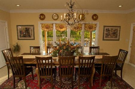фото отеля Southern Grace Bed and Breakfast