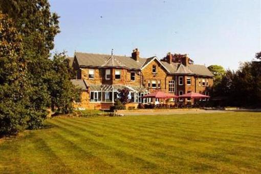 фото отеля Burn Hall Hotel and Conference Centre