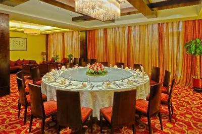 фото отеля Zhao Bao Shan Hotel