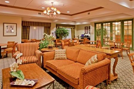 фото отеля Holiday Inn Express Hotel & Suites New Tampa I-75 Bruce B. Downs