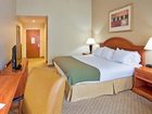 фото отеля Holiday Inn Express Hotel & Suites New Tampa I-75 Bruce B. Downs