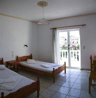 фото отеля Athina Apts.