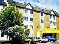 Causeway Bay Linkletter Hotel Summerside