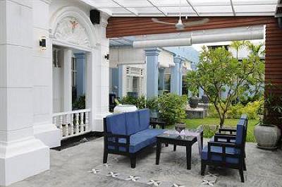 фото отеля Frangipani Villa Hotel II