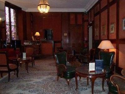 фото отеля Hotel De Paris Moulins