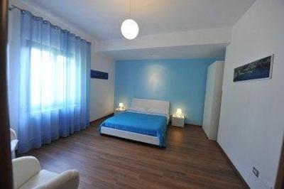 фото отеля Bed And Breakfast Sunflower Vico Equense