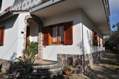 фото отеля Bed And Breakfast Sunflower Vico Equense