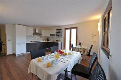 фото отеля Bed And Breakfast Sunflower Vico Equense