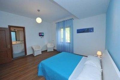 фото отеля Bed And Breakfast Sunflower Vico Equense