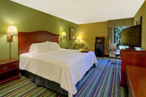 фото отеля Hampton Inn Raleigh/Cary