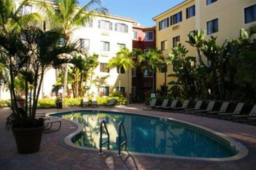 фото отеля Staybridge Suites Naples