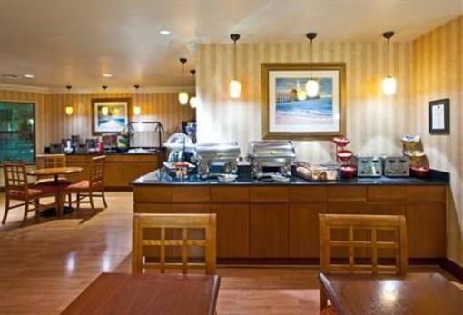 фото отеля Staybridge Suites Naples