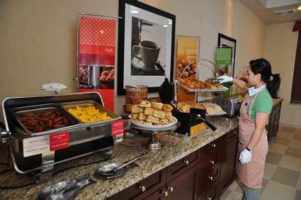 фото отеля Hampton Inn by Hilton Edmonton/South