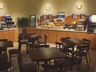 фото отеля Holiday Inn Express & Suites Morton-Peoria Area