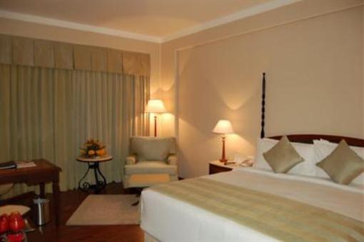фото отеля Radisson Hotel Varanasi