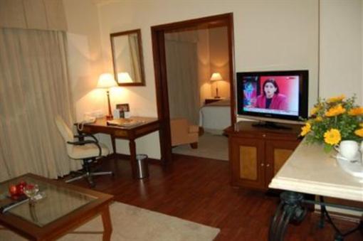 фото отеля Radisson Hotel Varanasi