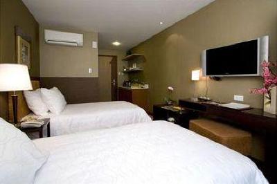 фото отеля One Tagaytay Place Hotel Suites